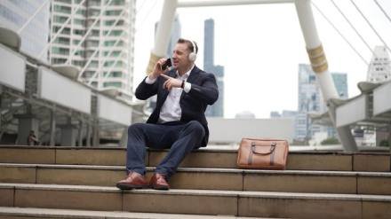 The Wealth Signal real user review with feedback on mindset and focus